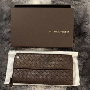 Bottega Veneta Dark Brown Intrecciato Wallet and Gift Box SOLD OUT Vintage